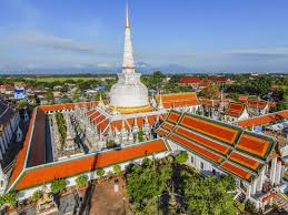ผลการค้นหารูปภาพสำหรับ เจดีย์พระบรมธาตุ จังหวัดนครศรีธรรมราช